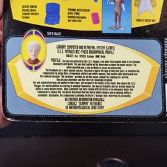 Kes Medic Intern Star Trek Voyager 1995 Playmates Unopened Action Figure & Card
