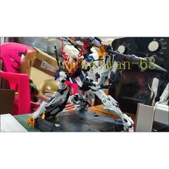 Lunavor 1/100 Fenrir (Barbatos Lupus Rex) – Model Kit Assembly Model Toy