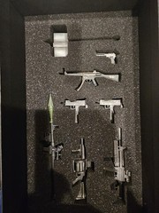 Kraken Studio Marvel Punisher Action Figure Collectible w/ Assault Rifle Handgun