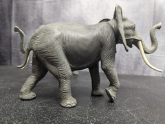 Vintage 1984 Imperial Elephant Lot of 2 12 x 7″ Vinyl Plastic *1 Tusk Broken*