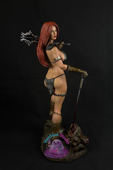 Red Sonja Hand Painted Statue Highly Detailed Collector Figure 30cm 11.8in
