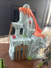 TERRA -By Battat Jungle Expedition Lava Mountain T.Rex Adventure Playset 🦖