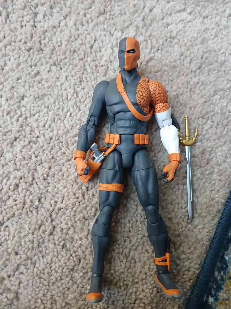 DC Essentials DC Collectibles Rebirth Deathstroke 7-in