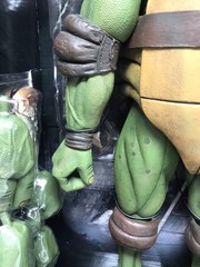NECA Teenage Mutant Ninja Turtles Donatello 1/4 Scale Action Figure Read