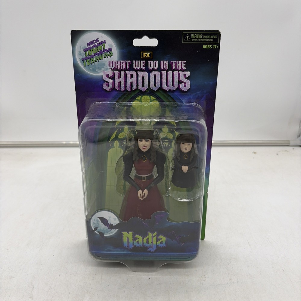 NADJA WITH DOLL – NECA Toony Terrors Nadja FX What We Do In The Shadows 6″ NEW