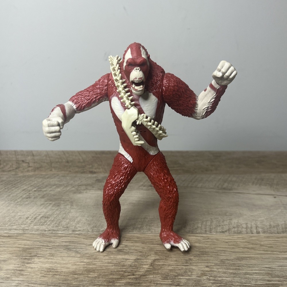 Battle Roar Skar King Figure w/ Whiplash by Playmates Toys Roaring Sounds 7”