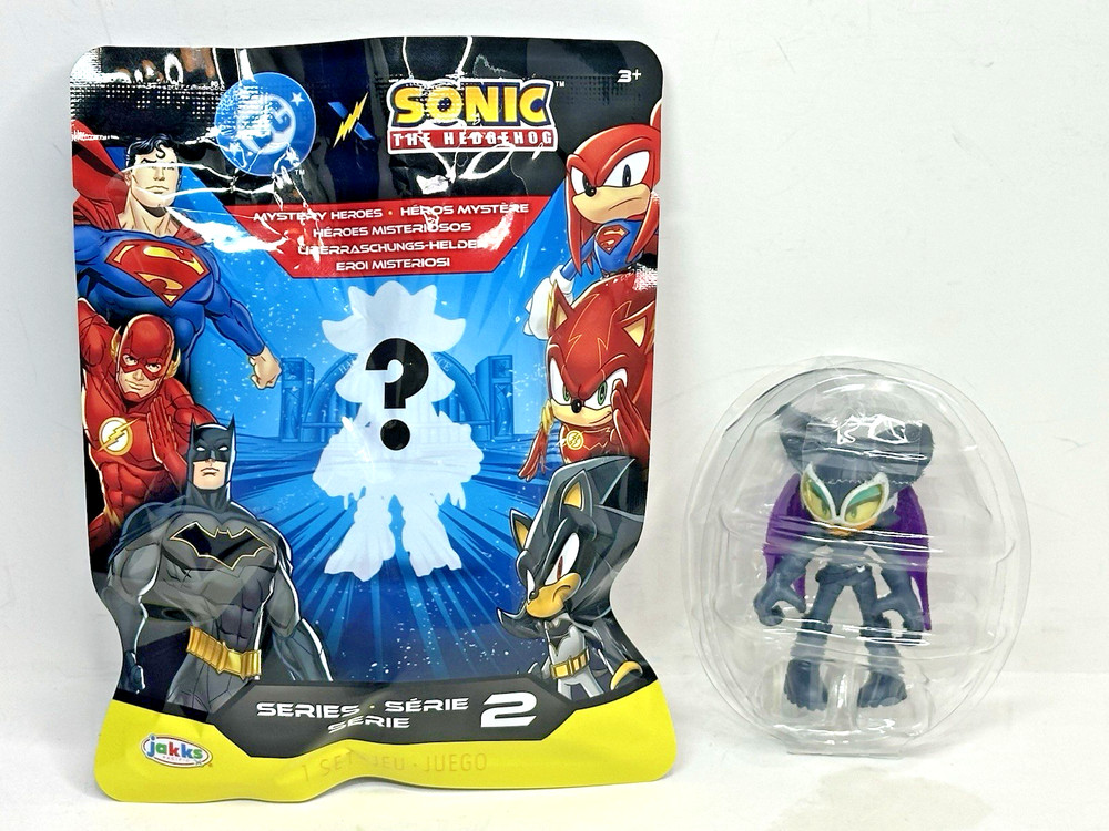 DC SUPERHEROES x SONIC Series 2 ROUGE as CATWOMAN 2.5″ Mystery Blind Bag Figure