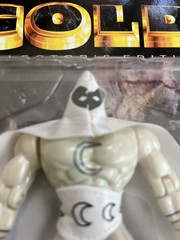 TOY BIZ MARVEL’S GOLD COLLECTOR’S EDITION MOON KNIGHT NEW ON CARD