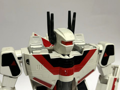 “Transformers” Jetfire (Skyfire), G1 complete (Robotech Macross Veritech)