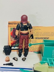 GI Joe 1984 Zartan V1 Complete + Chameleon 100% Canadian File Card Blueprints