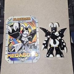 Medabots Action Figure Lot 11 Hasbro Takara Tomy 2.5” Mini Figures With Cards