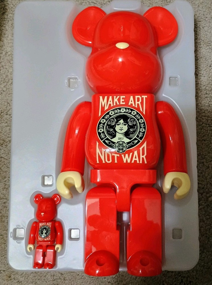 Shepard Fairey Obey x Bearbrick 400% 100% Make Art Not War 2023 Designercon EX
