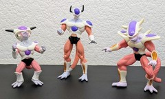 Dragon Ball Z Irwin Frieza Action Figure lot of 3