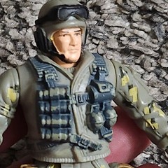 2 Chap Mei G.I. JOE Figures Pilot & Soldier Action Figures No Accessories