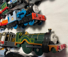 Various Lot of Thomas the Train Toys Magnetic Wood Die-cast Plastic Zoo Farm