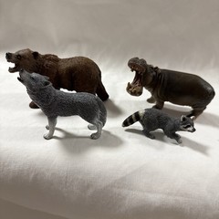 Schleich Animal Figures Lot Of 4 Bear Wolf Hippo Raccoon