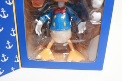 Donald Duck Hybrid Metal Figuration #006 Herocross Action Figure Disney NIB