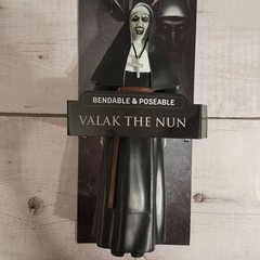 The Noble Collection Valak The Nun Bendyfigs Action Figure
