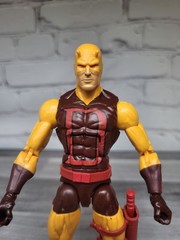 Hasbro Marvel Legends Infinite Series DAREDEVIL Walgreens Yellow Outfit 2015