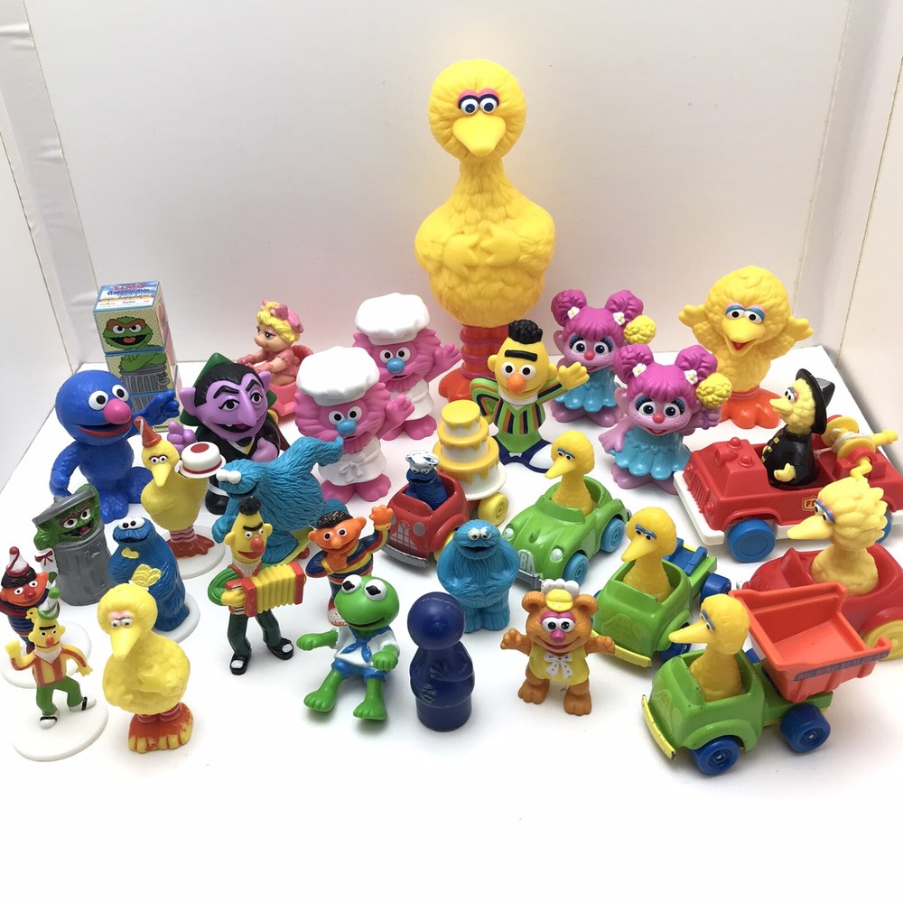 Vintage Sesame Street Figures Muppets Grover Big Bird Die Cast Toys Cake Toppers