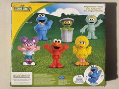 Sesame Street 6-Piece New Neighborhood Friends Poseable Figures