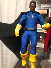 Blue Marvel Superhero Action Figure Blue Yellow Black Cape w/ Clothes Fabric