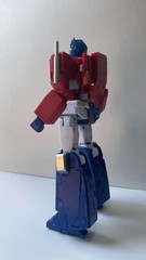 Transformation Toys 4th Party Masterpiece MP-44 Optimus Prime White Leg MP Scale