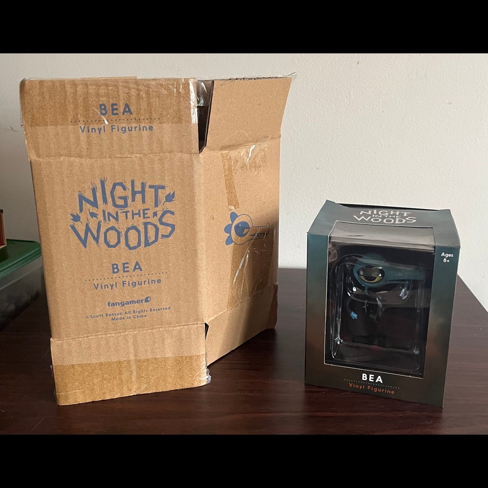 Night in the Woods NITW Fangamer Bea Figurine with boxes