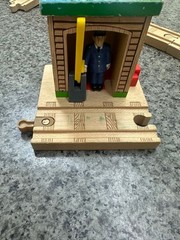 Thomas & Friends Wooden Rail Set Bridge Station Vehicles and Accessories