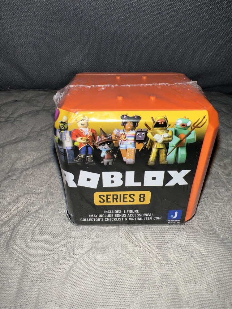 ROBLOX CELEBRITY SERIES 8 Orange Sealed Blind Box Mystery Figures
