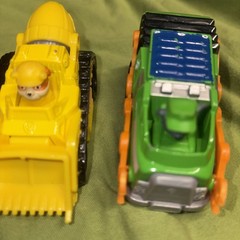 Paw Patrol Metal/Plastic Die Cast Lot 8 Different Vehicles