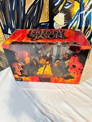 Freddy vs Jason SEALED VINTAGE Box Set NECA 2004 Cult Classic Horror Icons NIB