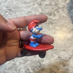 Lot Of 5 Vintage Smurf PVC Plastic Figures, Skateboard, Mushroom Sports