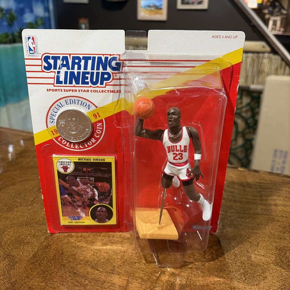 1991 Kenner Starting Lineup MIchael Jordan Special Edition Figure Coin some damg