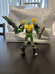 Transformers Generations Thrilling 30 Voyager Class Springer COMPLETE