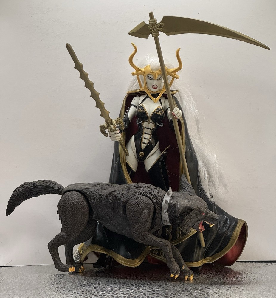 Lady Death Plastic 7″ Action Figure Dark Alliance Series ll 2 Snarl W/wolf