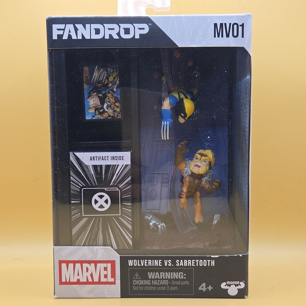 Moose Toys Marvel Fandrop MV01 Figure 2 Pack Wolverine Vs. Sabretooth