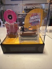 ZURU Mini Brands Vinyl Toy Record Player Really Works NEW Sealed Fast Shipping