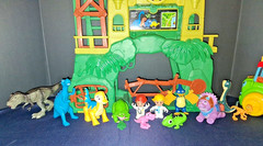 Land Before Time Dinosaur Rescue Station & Dino Truck LIGHTS & SOUNDS WORK!