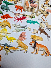 Lot of 130+ Plastic Rubber Dinosaurs 1 Battery Operated & Vintage Animals