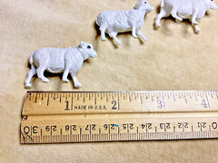 Lot Of 4 White Plastic Sheep For Farm Train Nativity Displays Or Crafting
