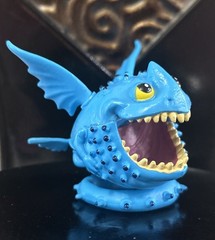 How To Train Your Dragon Defenders of Berk 2013 Thornado Thunderdrum Figure