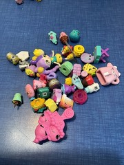 Shopkins Large Lot Figures Food Dolls Furniture 500 + Mixed Years Generations