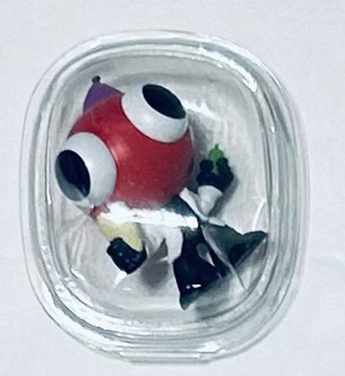 Rainbow Friends Series 1 Blind Bag Figure Red