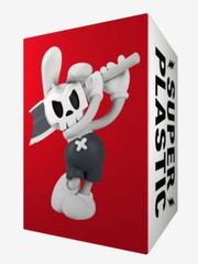 Superplastic : Chop Chop Deathstrokez ’50 Shadez’ 10″ Figure Guggimon NEW/SEALED