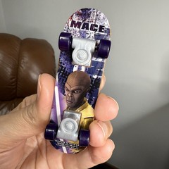 STAR WARS: THE CLONE WARS 2010 TABLETOP SKATEBOARDS (4 INCLUDED)