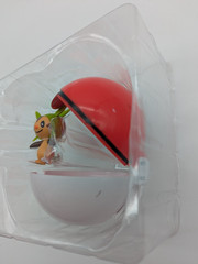 Pokemon Chespin 2″ Figure + Poke Ball Clip’N’Go Battle Ready