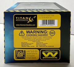 Titans Aliens Limited Edition Glow-in-the-Dark 6.5″ Alien Queen Vinyl Figure New
