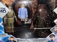 Doctor Who The Three Doctors Collectors Set Gel Guard, Jo Grant, Brigadier NEW