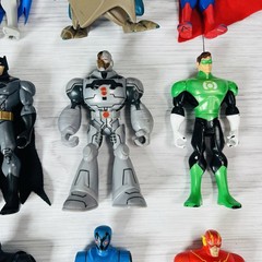 Batman Brave Bold Figure Lot JLU Blue Flash Green Man Bat Cyborg Superman Toy DC
